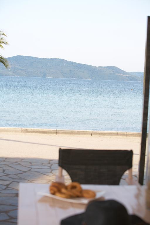 Ammos Beach Glifa  Ngoại thất bức ảnh